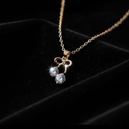 Bow Pendant Necklace
